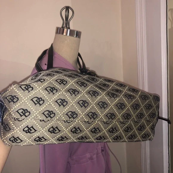 Dooney & bourke tote - Picture 8 of 16